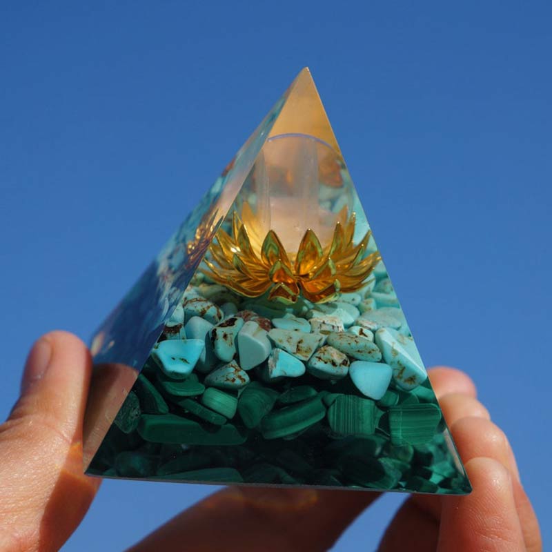 Olivenorma Cristallo Trasparente Turchese Malachite Simbolo Loto Piramide Orgonica