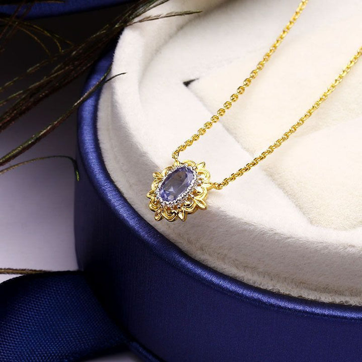 Collana con ciondolo semplice retrò in stile europeo con zaffiro Olivenorma