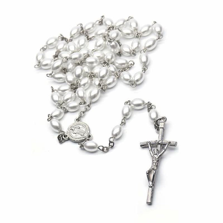 Collana rosario Olivenorma con croce gotica in onice nero o perla
