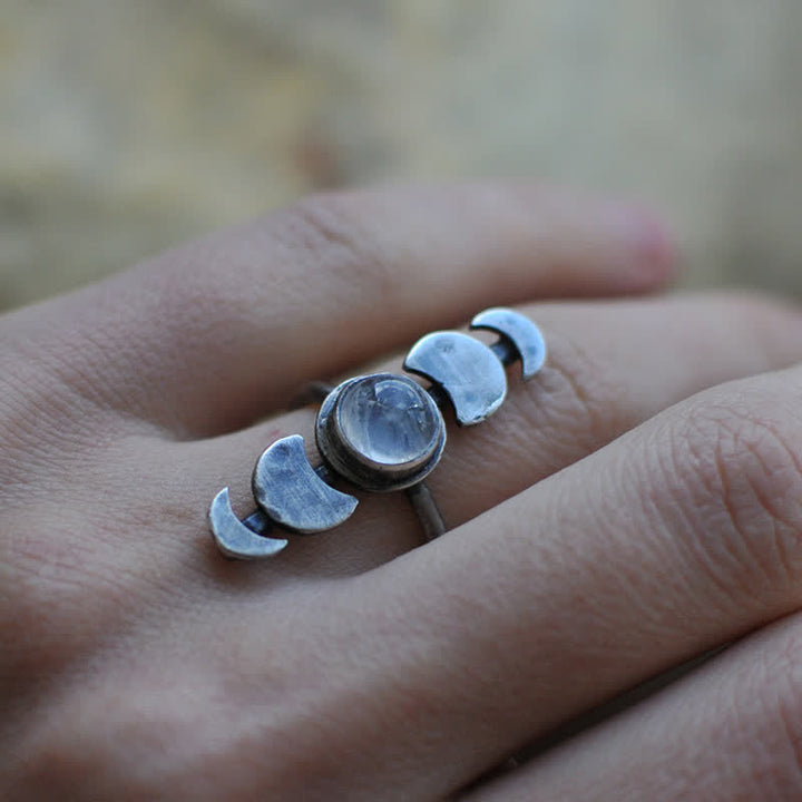 Anello energetico femminile con pietra di luna crescente Olivenorma 