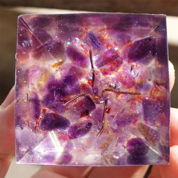 Olivenorma Albero della vita Piramide di orgone in opale rosa con ametista 