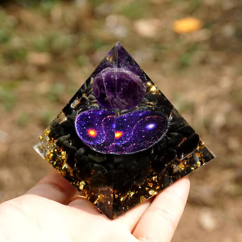 Piramide di orgone in ossidiana Yin e Yang Olivenorma 