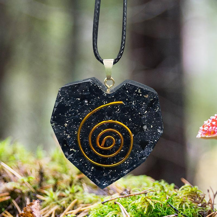 Collana a forma di cuore in cristallo naturale di arenaria blu Olivenorma 