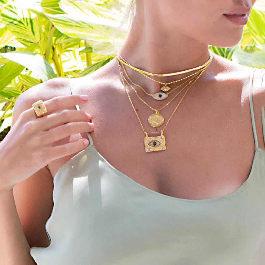 Collana con ciondolo amuleto anti-malocchio in cristallo naturale Olivenorma