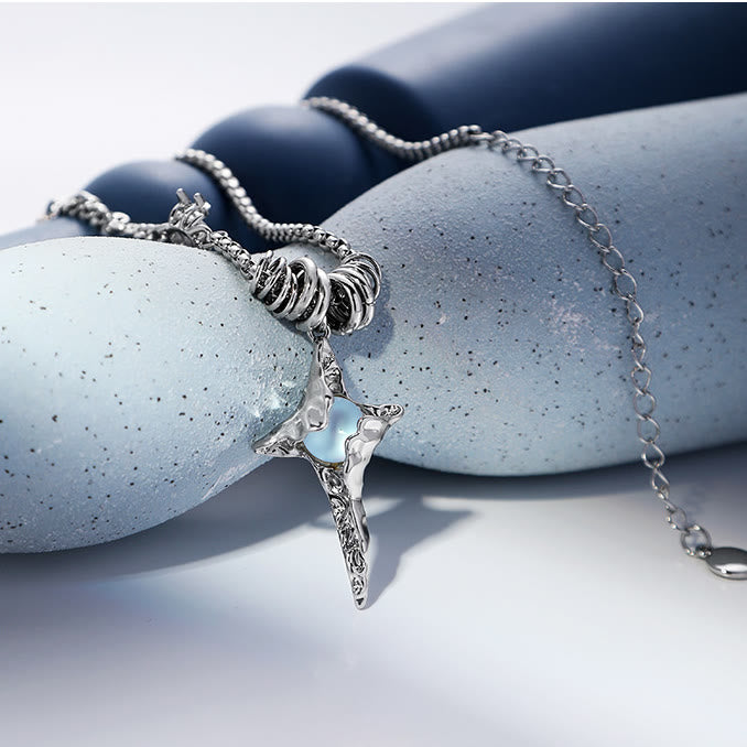 Collana in lega con ciondolo a forma di stella plissettata in pietra di luna Olivenorma
