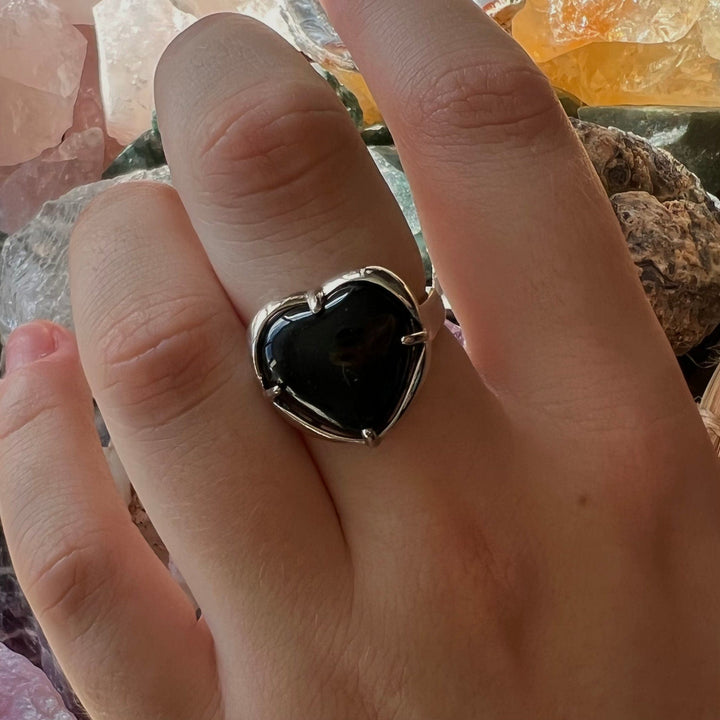 Anello a forma di cuore in cristallo di pietra naturale Olivenorma