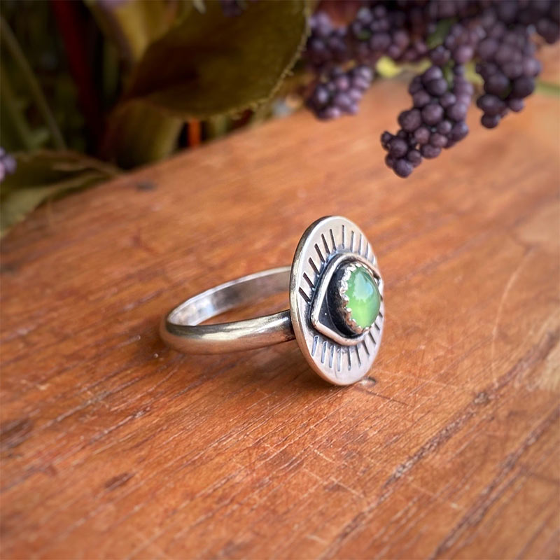 Anello di protezione dal malocchio in crisoprasio