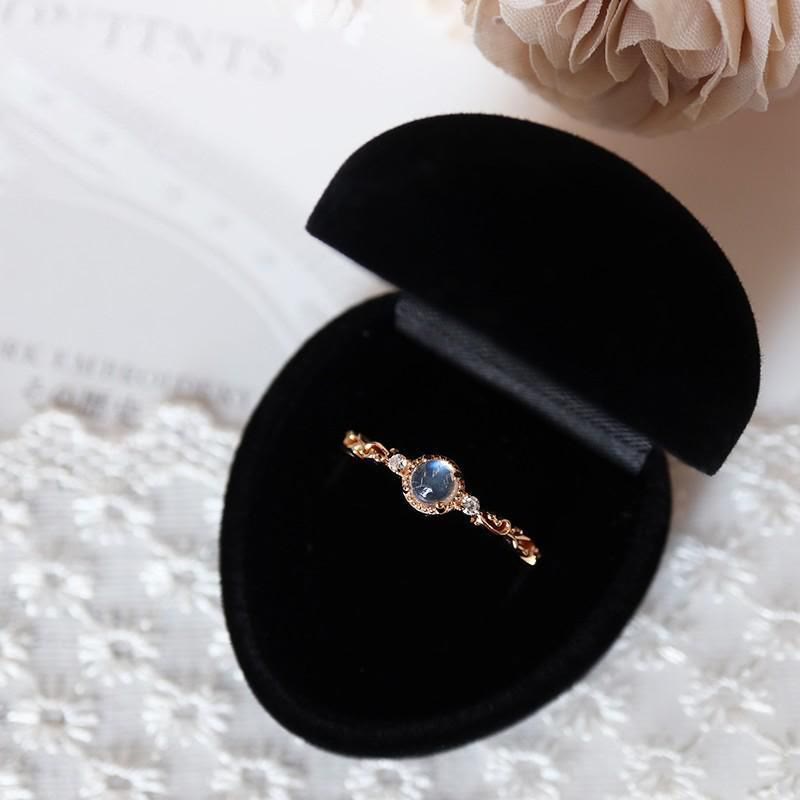 Anello delicato con zircone naturale in pietra di luna Olivenorma
