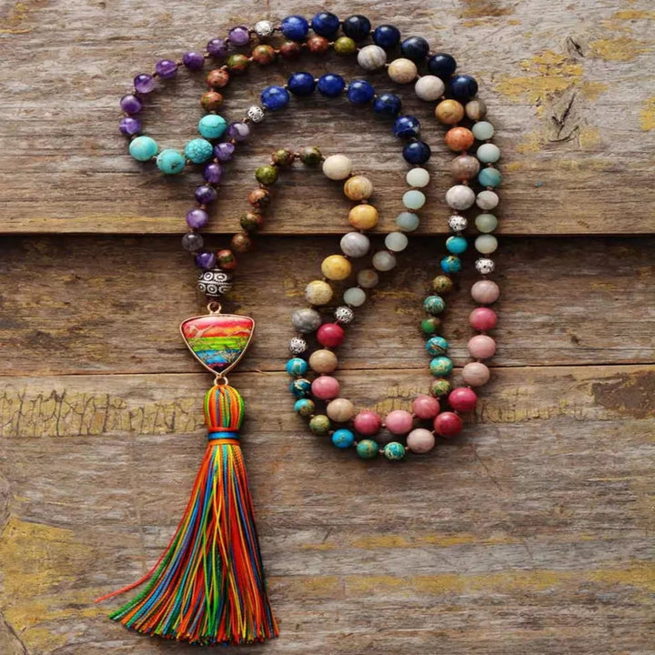Olivenorma Splendido ciondolo Mala con triangolo chakra in pietre naturali
