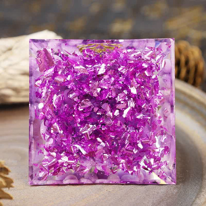 Olivenorma Buddha Lotus con piramide di giada viola Orgone