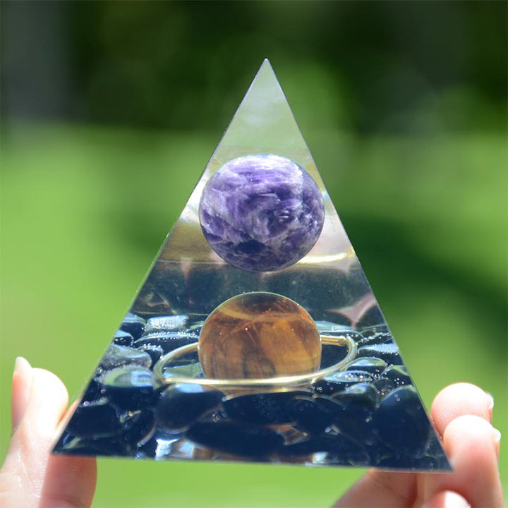 Sfera di ametista Olivenorma con piramide di orgone in ossidiana occhio di tigre 