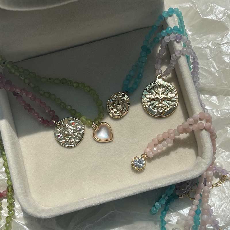 Collana con ciondolo in metallo con cristallo naturale Olivenorma