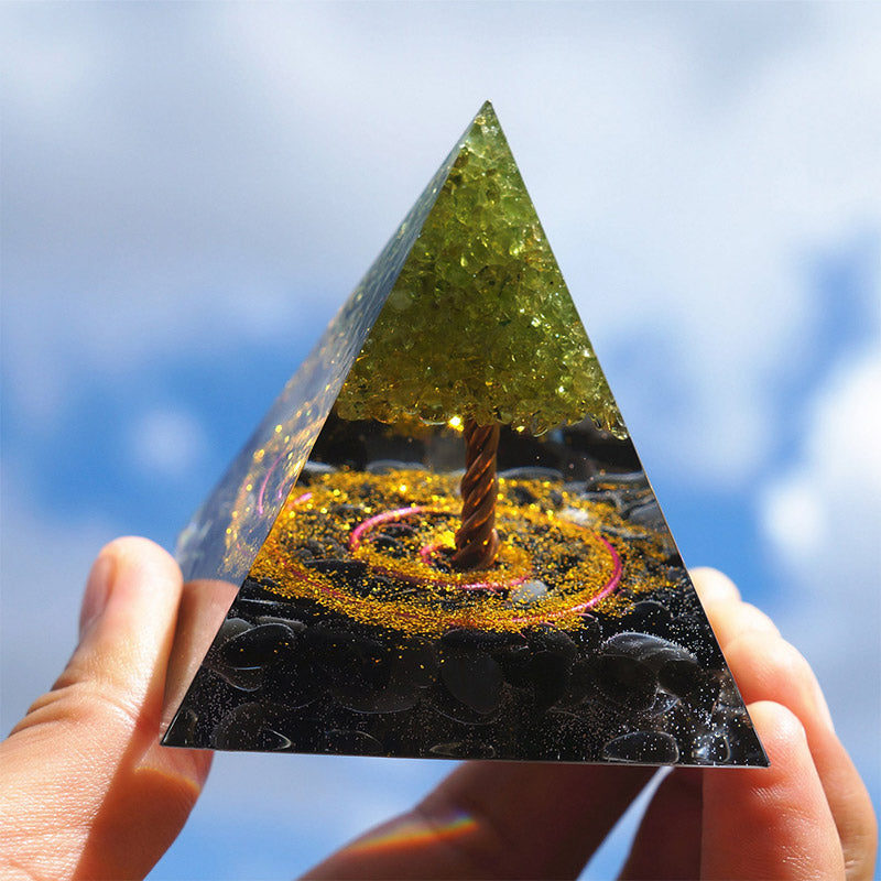 Olivenorma Peridoto con ossidiana Albero della vita Piramide di orgone 
