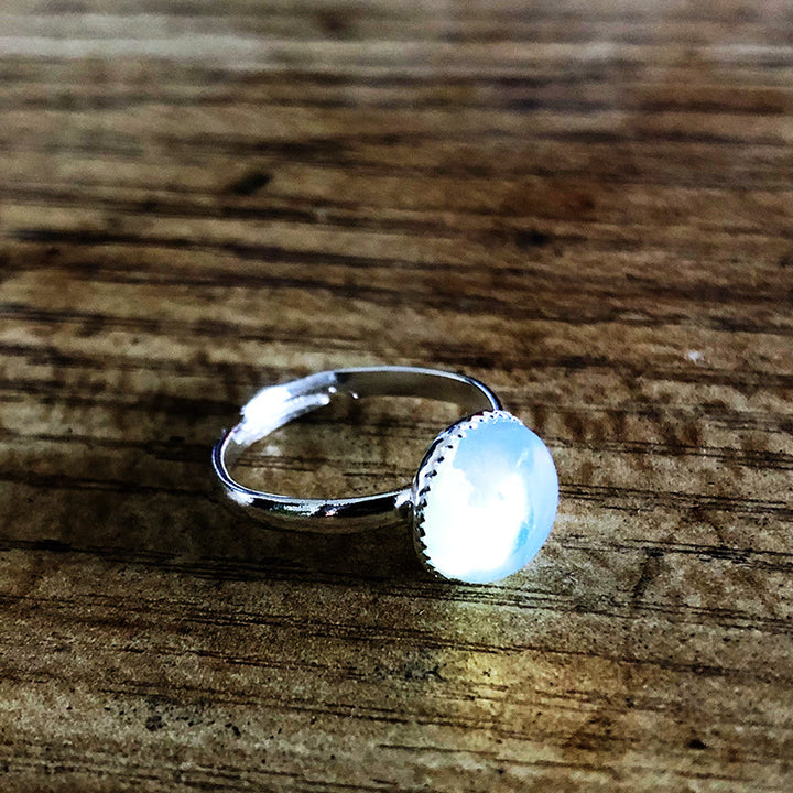 Anello regolabile semplice a semicerchio con pietra di luna e opale Olivenorma 