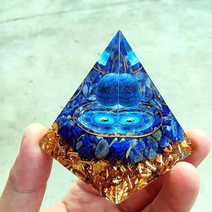 Piramide di pietra naturale di orgone Olivenorma Lapislazzuli 