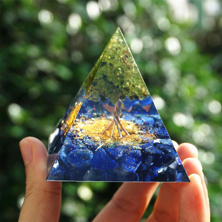 Olivenorma Albero della vita Peridoto con lapislazzuli Piramide di orgone