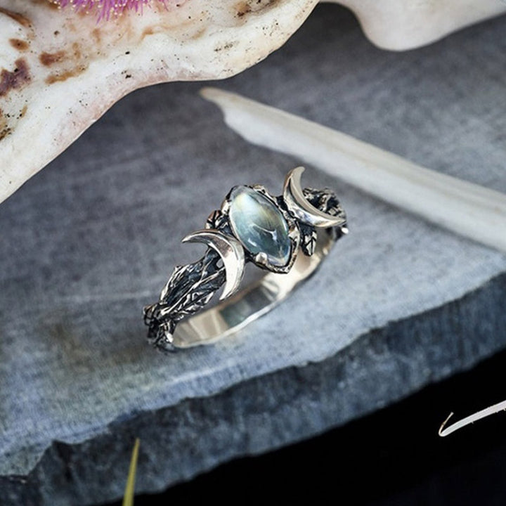 Anello con luce lunare in pietra di luna Olivenorma 