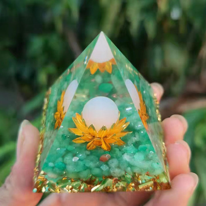 Olivenorma Avventurina verde Quarzo ialino Simbolo del loto Piramide di orgone