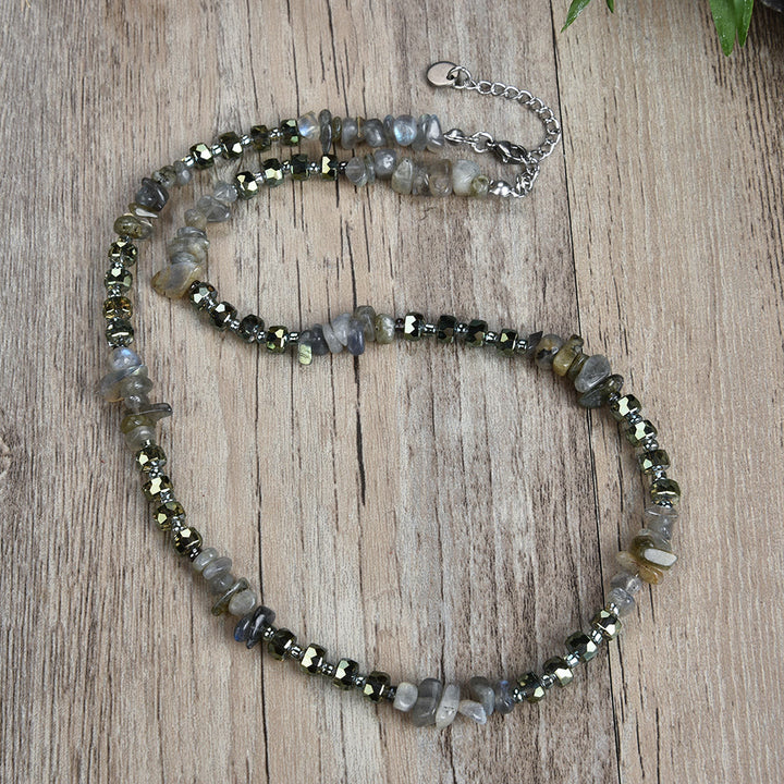 Collana di cristallo irregolare in pietra naturale Olivenorma