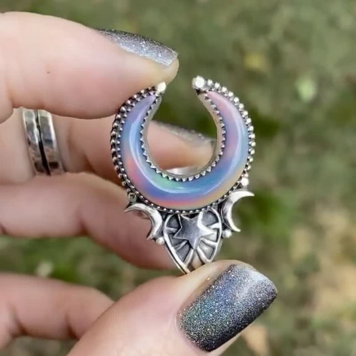 Collana vintage Olivenorma con goccia d'acqua e luna in pietra di luna