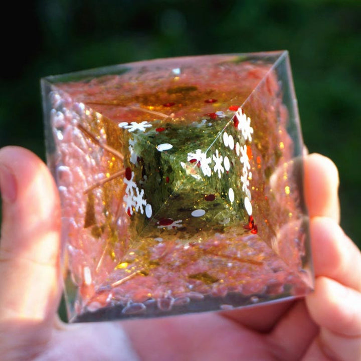 Olivenorma Natale Cristallo Rosa Peridoto Albero della Vita Piramide Orgonica