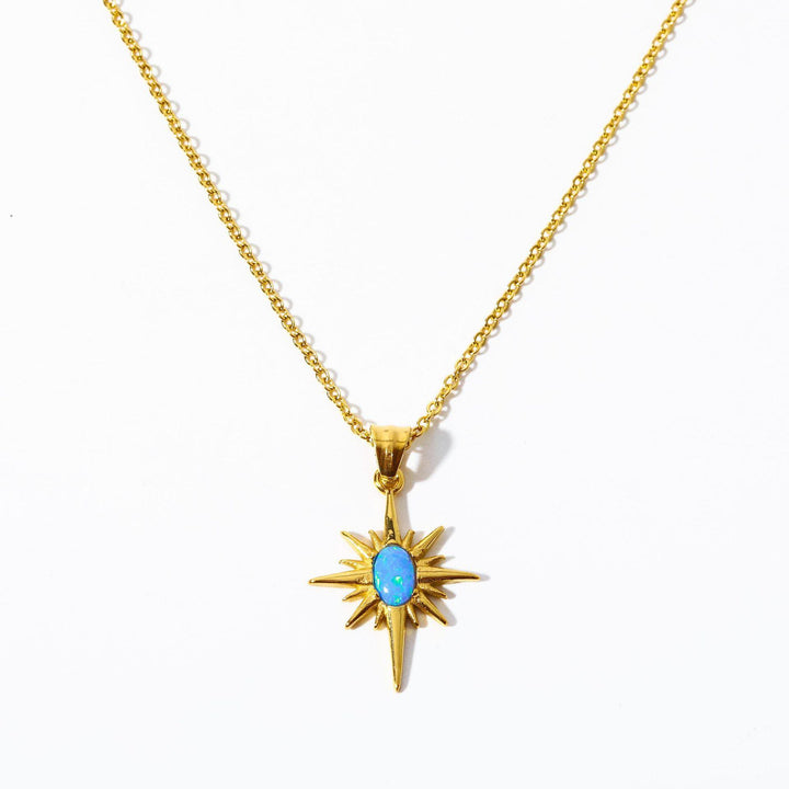 Collana in oro 18K con stella chiara in opale naturale Olivenorma