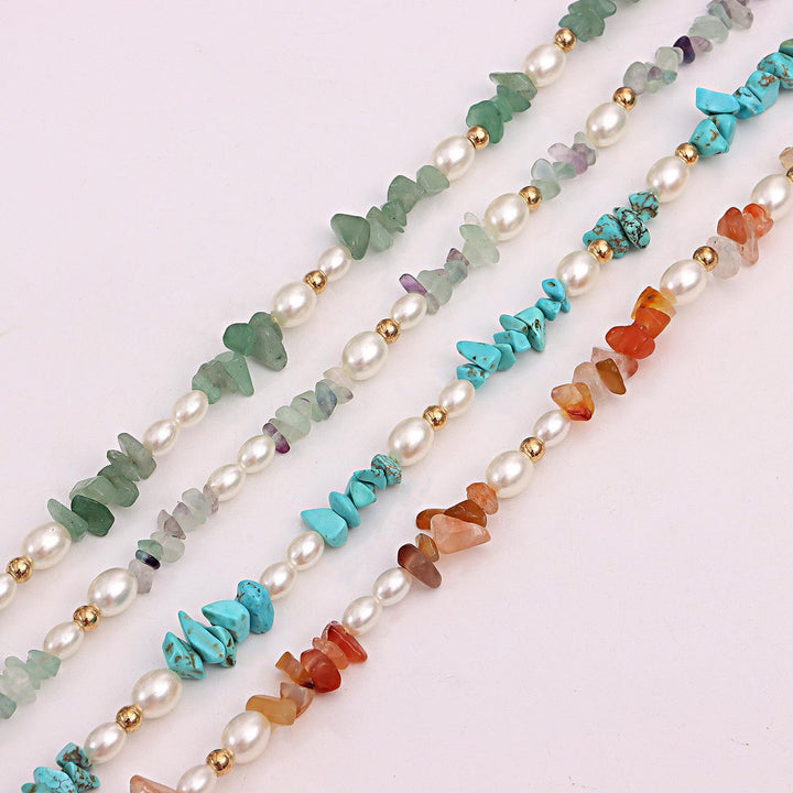 Collana con perle bohémien naturali e pietre irregolari Olivenorma 