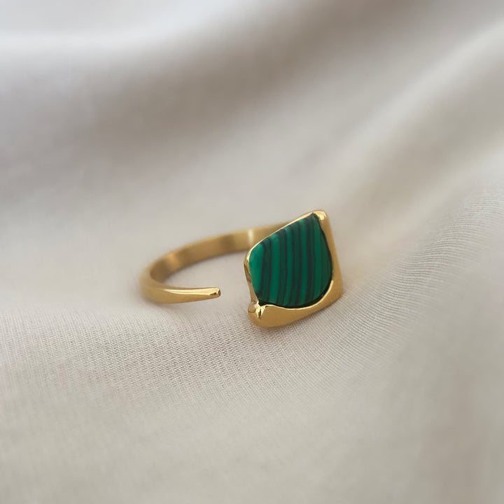 Anello con pietra preziosa di malachite Olivenorma