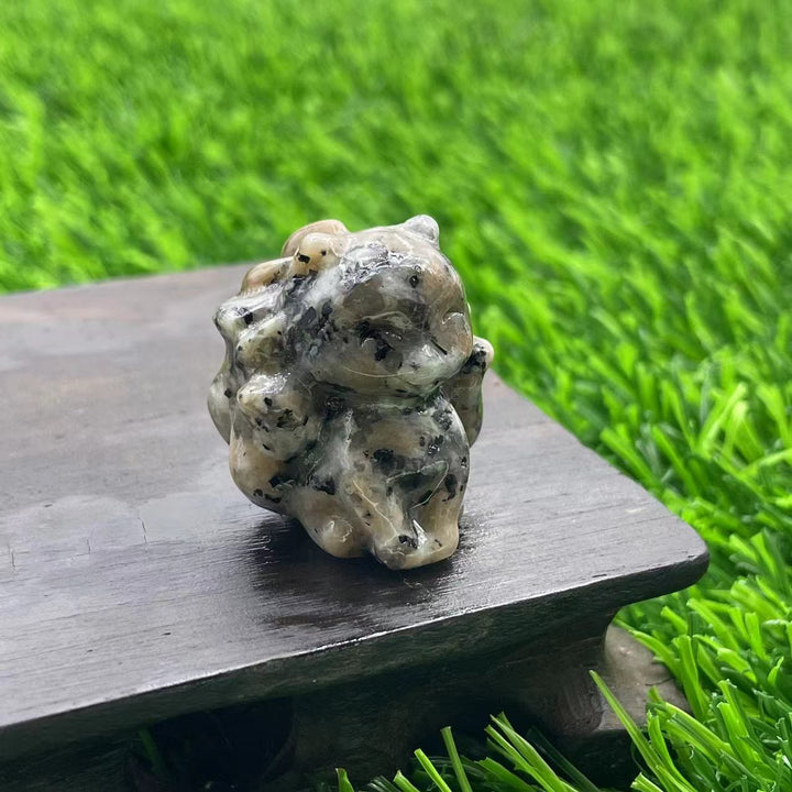 Olivenorma Pietra Naturale 3cm Decorazione in Pietra Preziosa a Forma di Volpe a Nove Code 