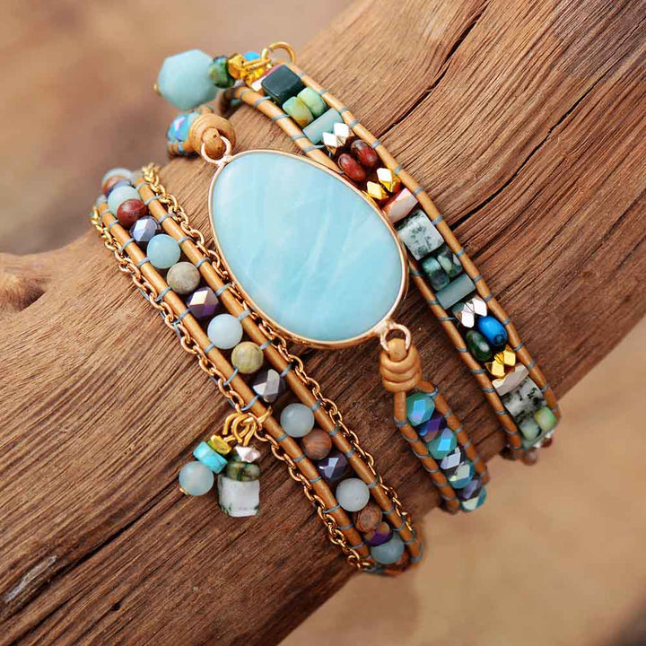 Bracciale avvolgente in pelle intrecciata a mano con amazzonite naturale