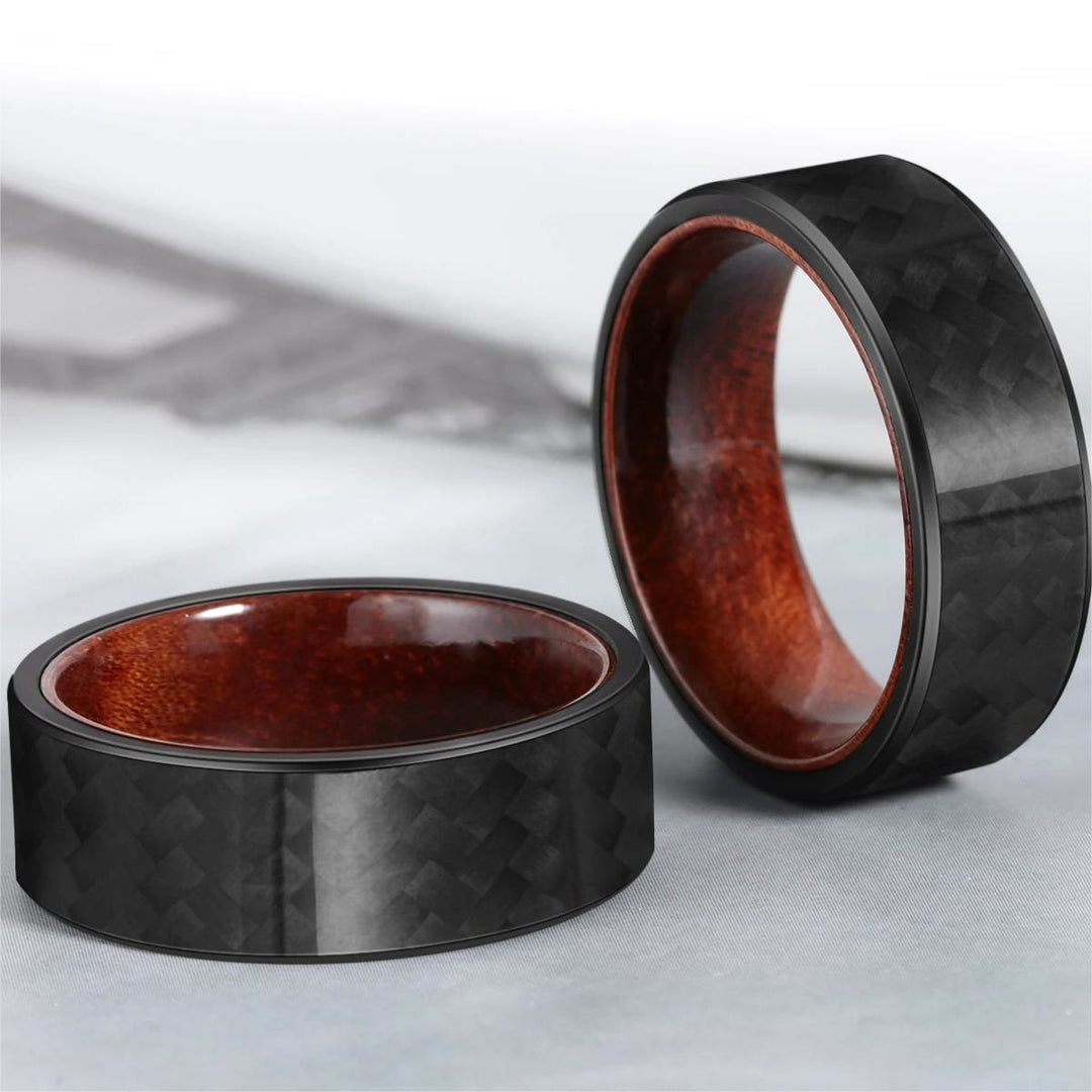 Olivenorma 8mm Anello in legno di barile di whisky in fibra di carbonio twill nero