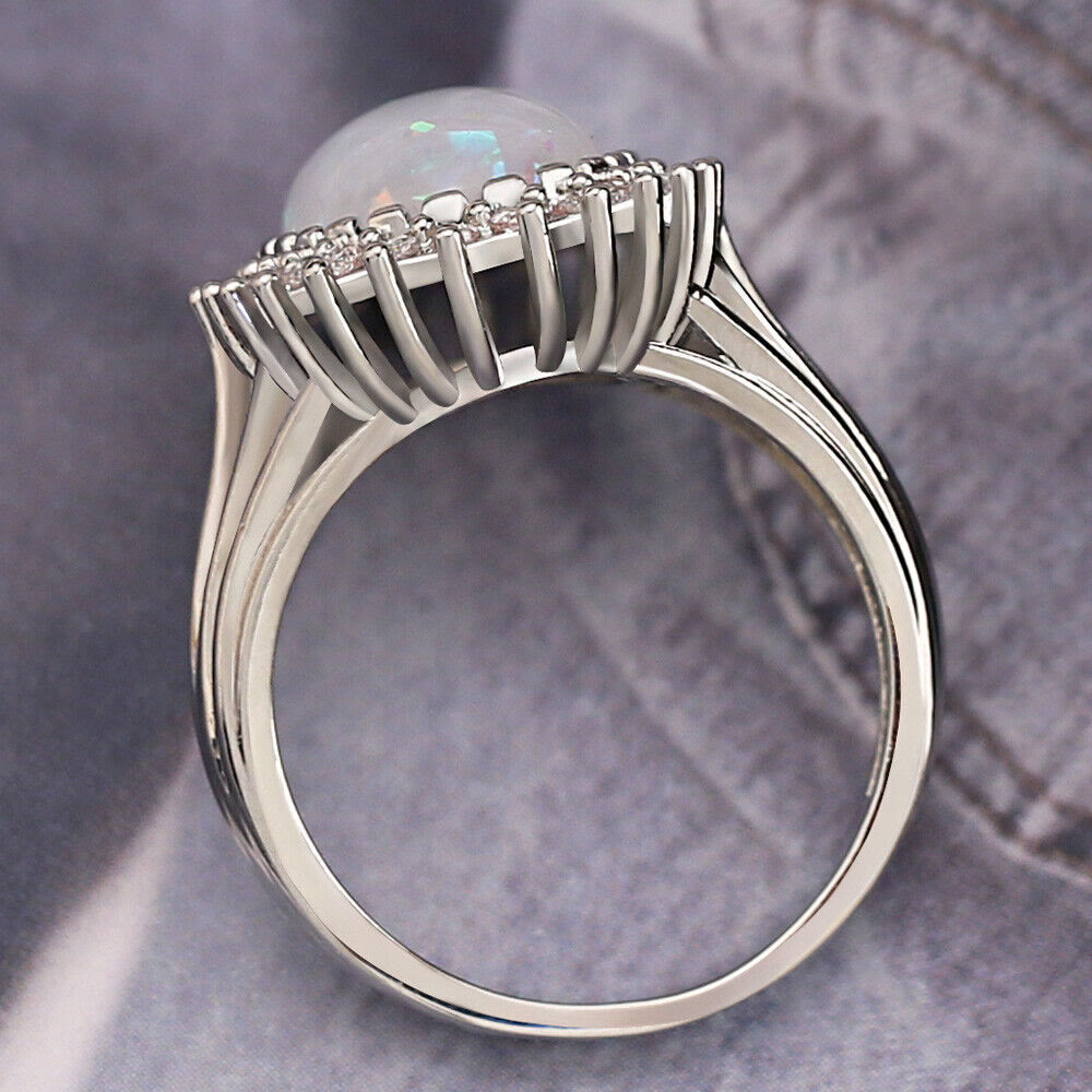 Anello nuziale ovale in opale bianco Olivenorma 