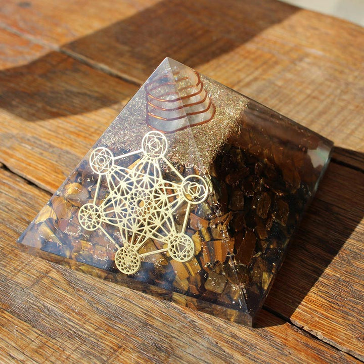Colonna di cristallo trasparente Olivenorma con piramide di orgone occhio di tigre 