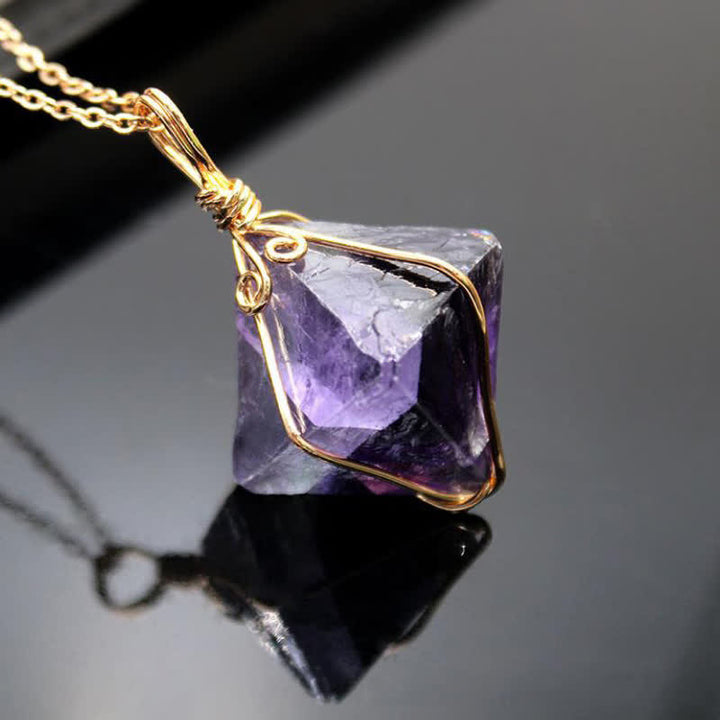 Collana con pietra preziosa ottaedrica di fluorite naturale Olivenorma 