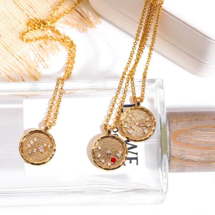 Collana con pietra portafortuna dello zodiaco in zircone bianco Olivenorma 