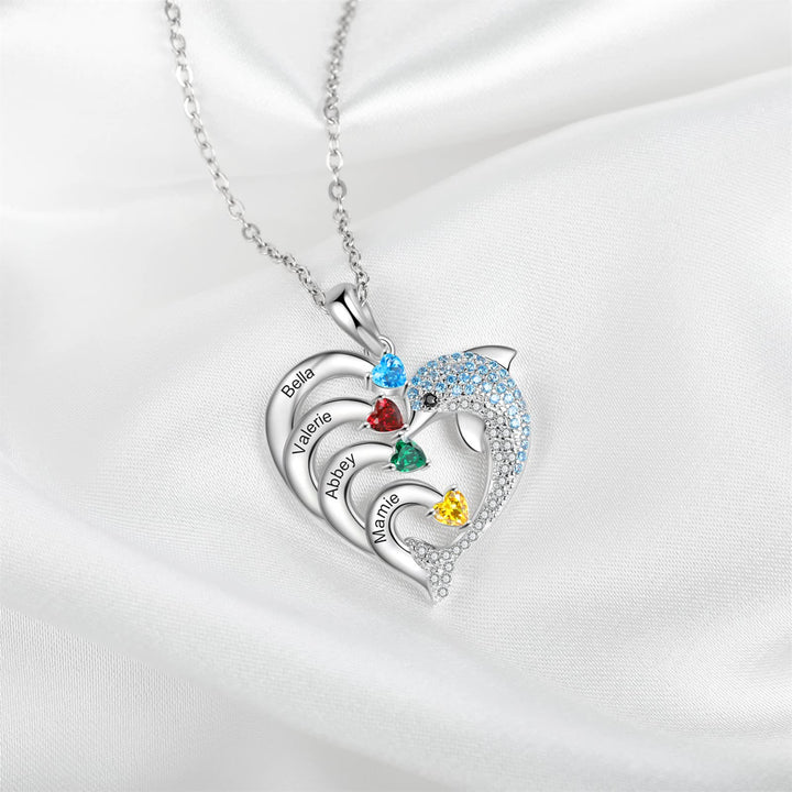 Collana con ciondolo in pietra incisa a forma di cuore di delfino Olivenorma