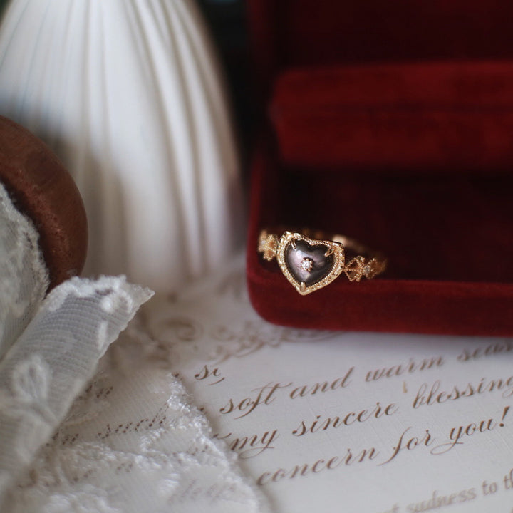 Anello Olivenorma in argento sterling placcato oro con labradorite a forma di cuore
