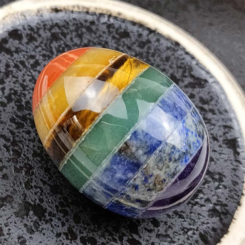 Olivenorma Uovo di cristallo di spirito creativo del chakra di Pasqua