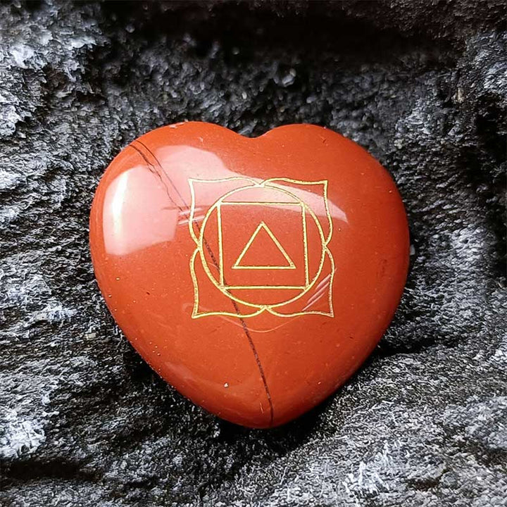 Set di 7 pietre dei chakra a forma di cuore