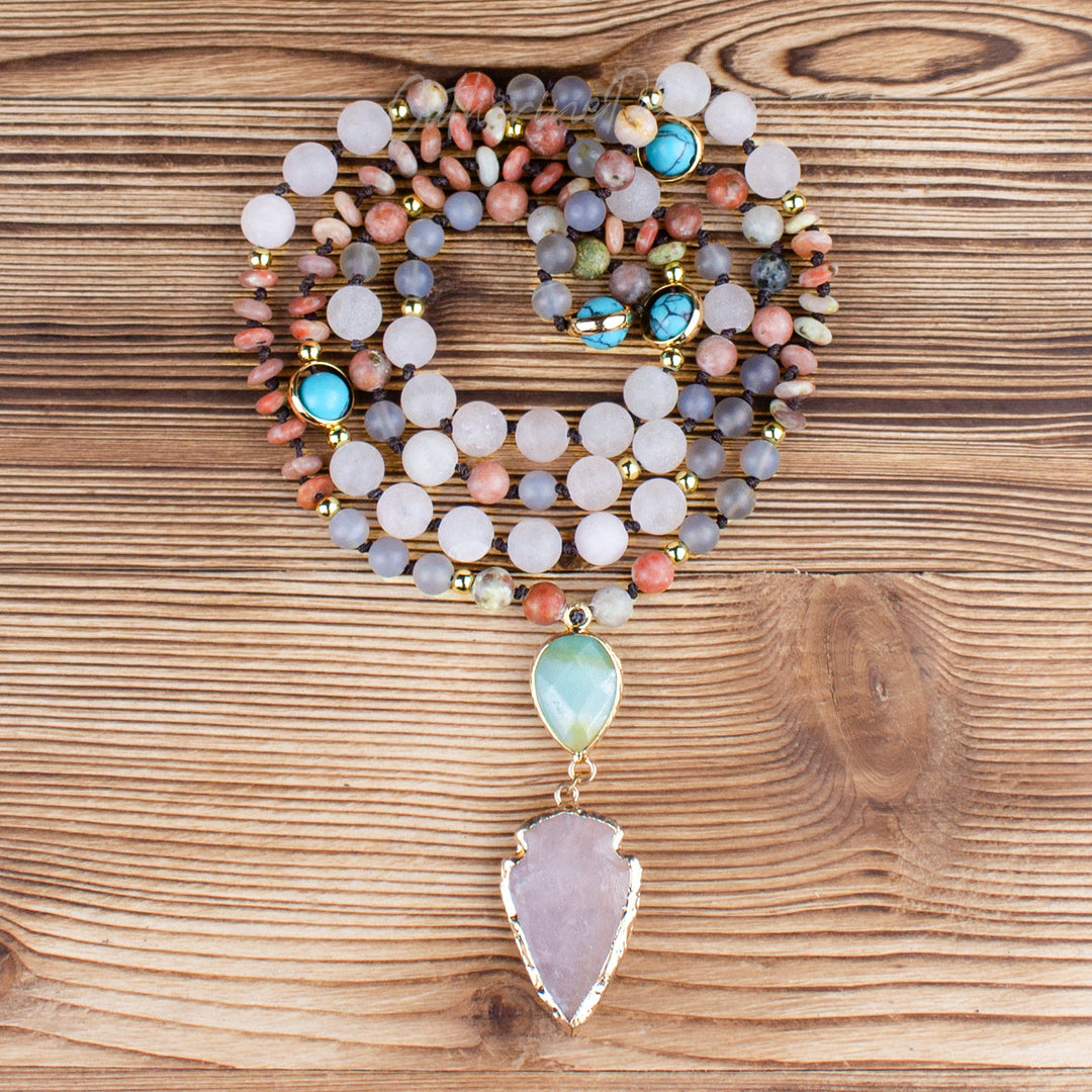 Collana con ciondolo a forma di freccia di preghiera Mala in quarzo rosa naturale 