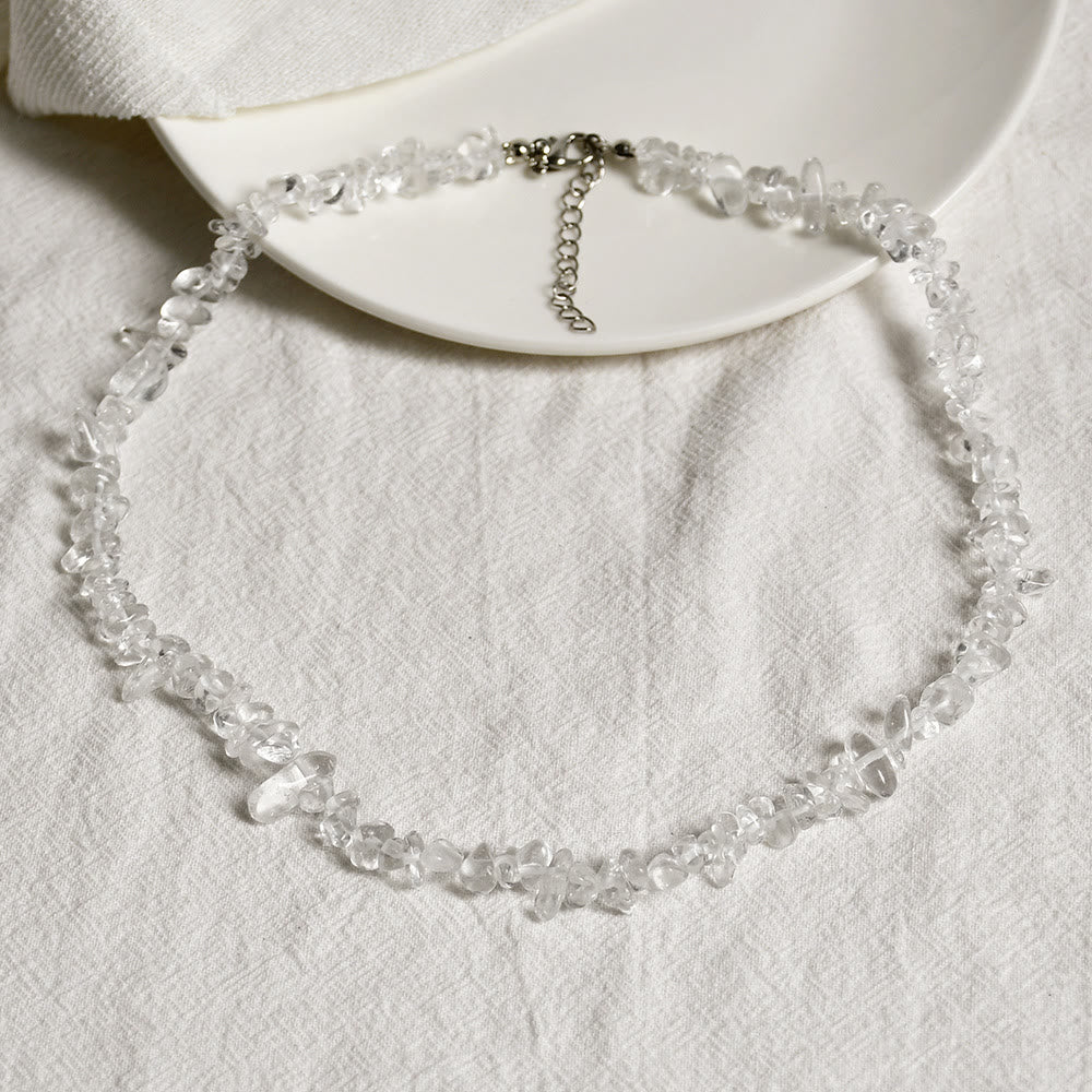 Collana con pietra di cristallo lucidata di forma irregolare Olivenorma