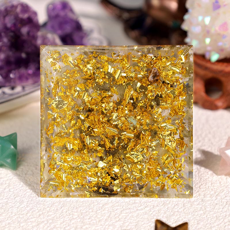 Olivenorma Tiger Eye Labradorite Occhio di Horus Piramide di Orgone