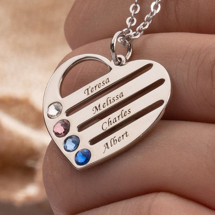 Collana con ciondolo con nome e pietra portafortuna a forma di cuore Olivenorma