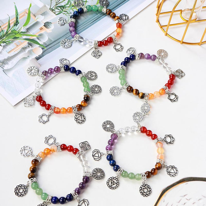 Bracciale yoga con sette chakra in pietra preziosa naturale