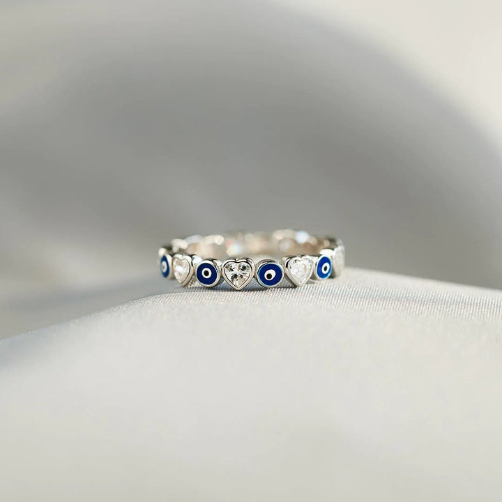 Olivenorma S925 Sterling Silver Heart Zircone Bianco Anello Occhio Malvagio