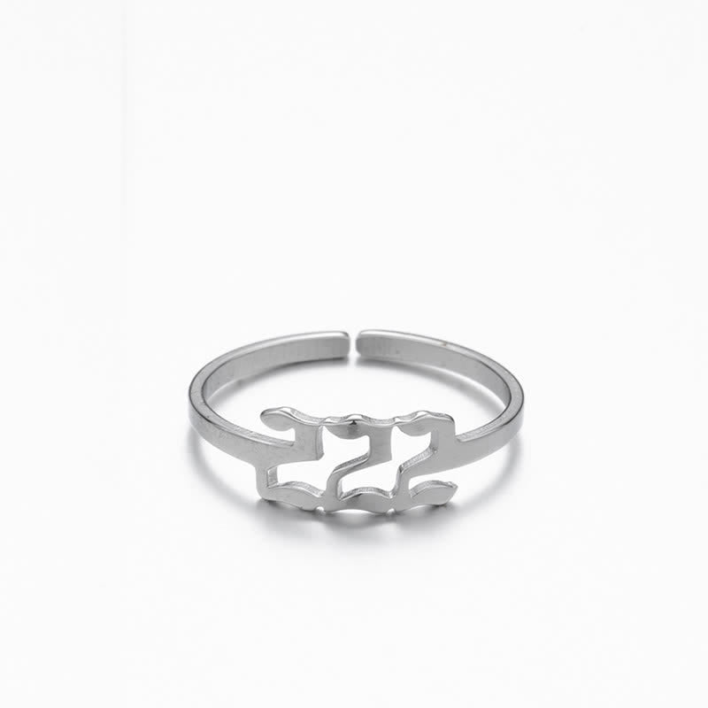 Anello portafortuna minimalista con numero angelico