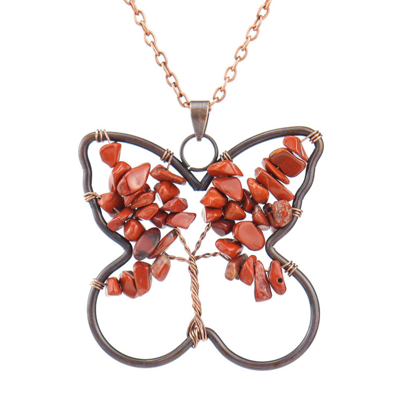 Collana di guarigione a forma di farfalla dei chakra
