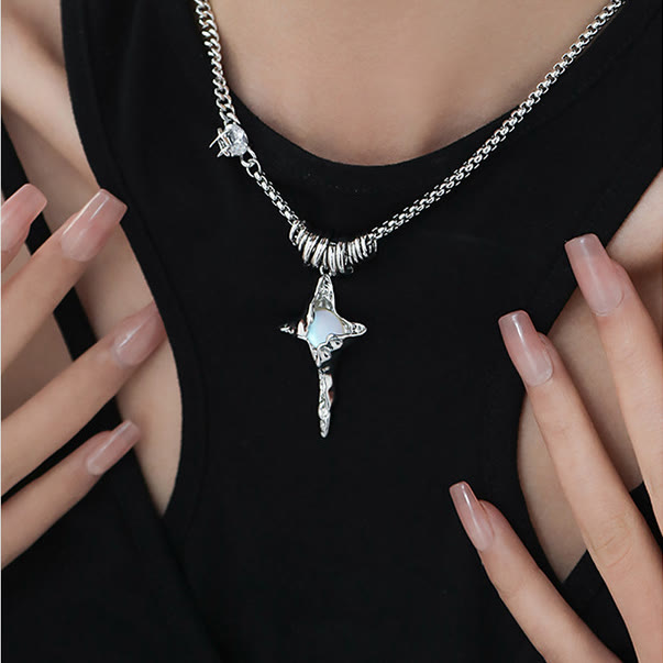 Collana in lega con ciondolo a forma di stella plissettata in pietra di luna Olivenorma