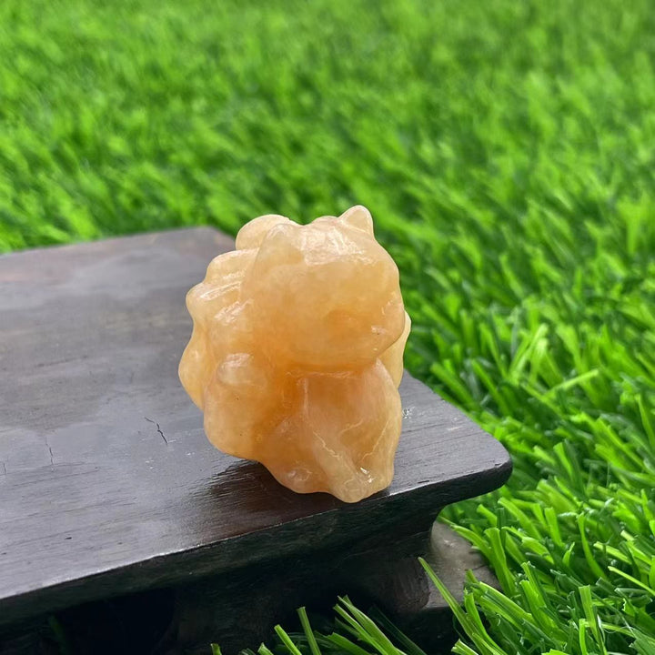 Olivenorma Pietra Naturale 3cm Decorazione in Pietra Preziosa a Forma di Volpe a Nove Code 