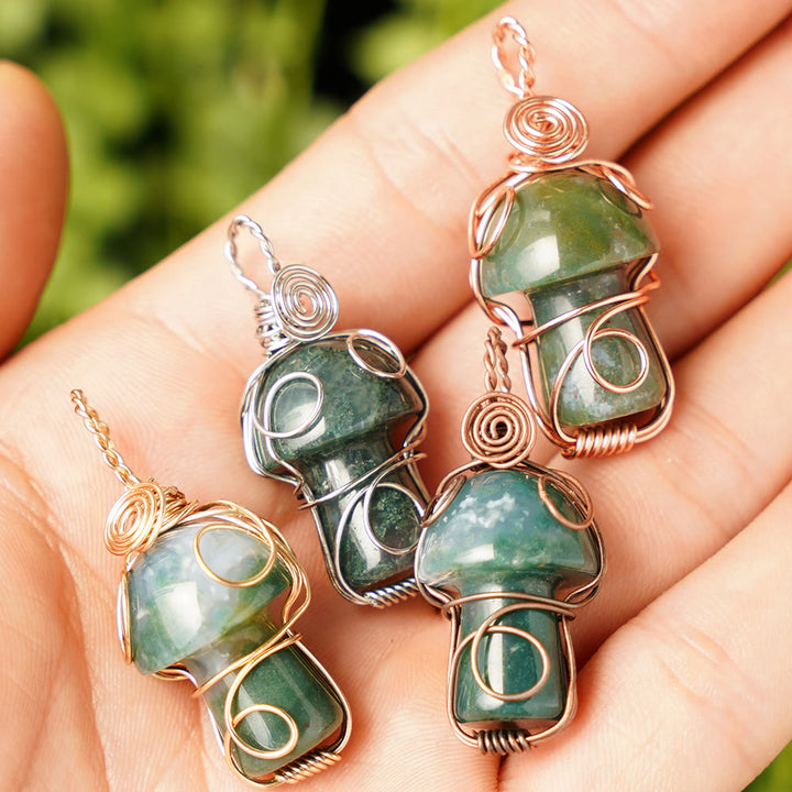 Collana con fungo in pietra curativa naturale Olivenorma